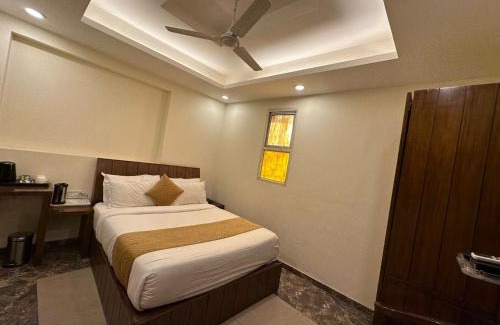 Zirakpur Hotel | HOTEL BLUE ORCHID - A 3 STAR HEAVEN IN Tricity