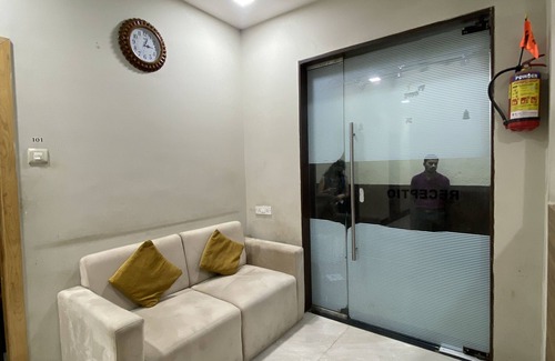 Chandivali Hotel | Hotel Blue Wellington