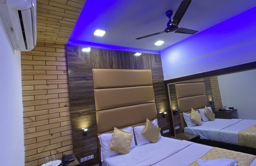 Chandivali Hotel | Hotel Blue Wellington