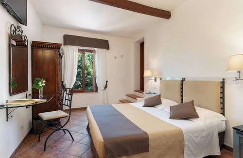Lucignano d'Arbia Hotel | Hotel Borgo Antico