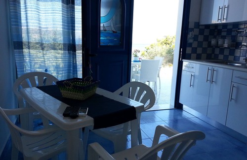 Stegna Hotel | Hotel Bouganville studios