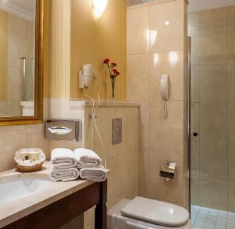 Osiedle Centrum Hotel | Hotel Branicki