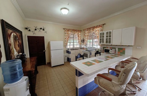 Puerto Cortes Hotel | Hotel Cabañas River Park