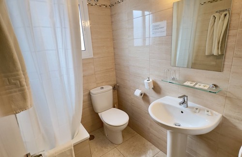 Carihuela Hotel | Hotel Cabello