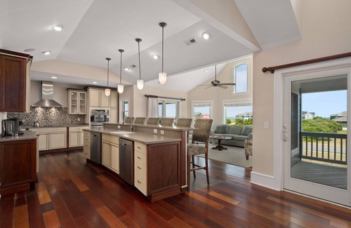 Kitty Hawk House | Hotel California: Semi-oceanfront, ocean views, private pool, hot tub, theater room, elevator.