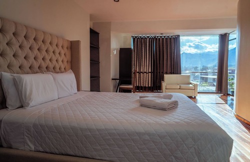 Urubamba Hotel | Hotel California Urubamba
