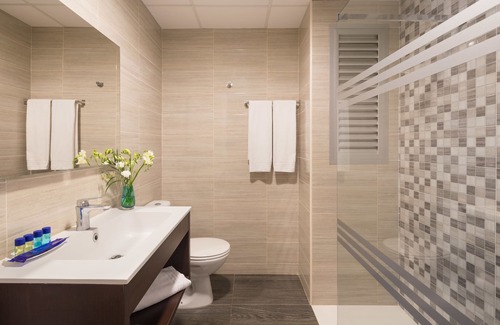 Malgrat de Mar Hotel | Hotel Cartago Nova by ALEGRIA