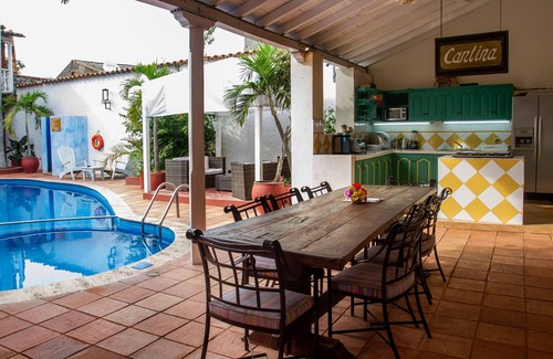 Cartagena Walled City Bed & Breakfast | Hotel Casa Relax