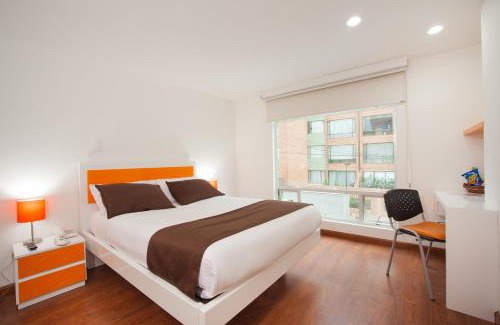 La Castellana Hotel | Hotel Castellana 100 Bogota By Hoteles Confort 80