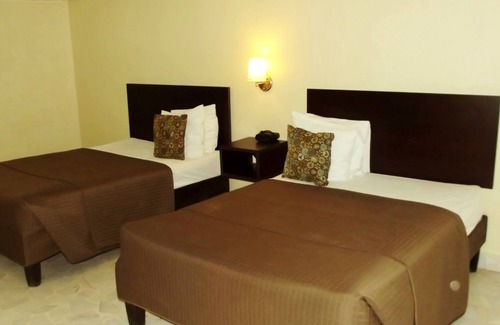 Nueva Rosita Hotel | Hotel Centro Express