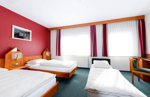 Gare Hotel | Hotel Christophe Colomb