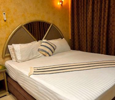 Peshawar Hotel | Hotel City View Peshawar