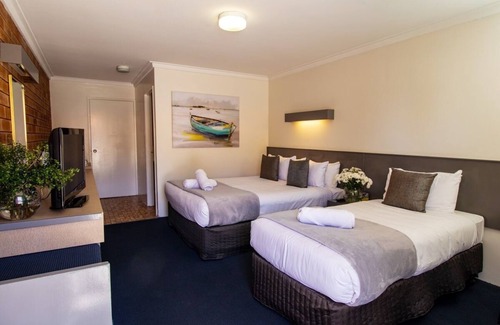 Rockingham Hotel | Hotel Clipper