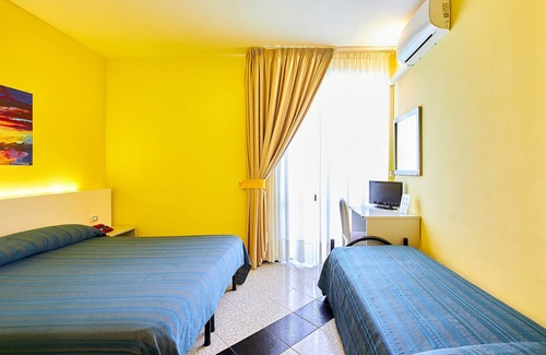 Laura Hotel | Hotel Clorinda
