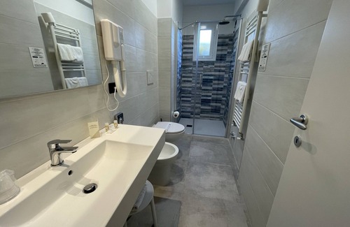 Varazze Hotel | Hotel Coccodrillo
