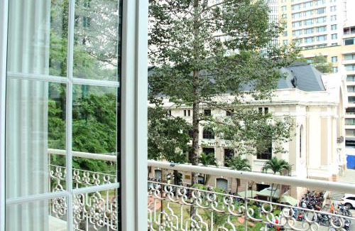 Dong Khoi Hotel | Hotel Continental Saigon