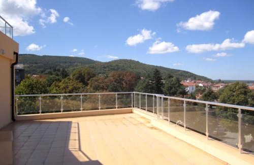 Obzor Hotel | Hotel COOP Central