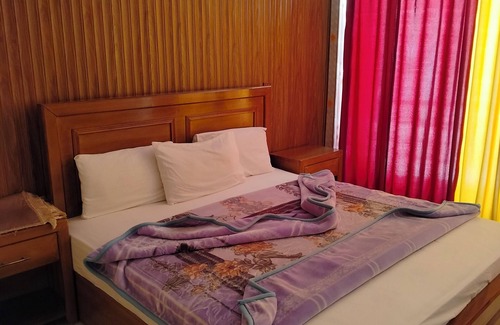 Dhirkot Hotel | Hotel Copacabana