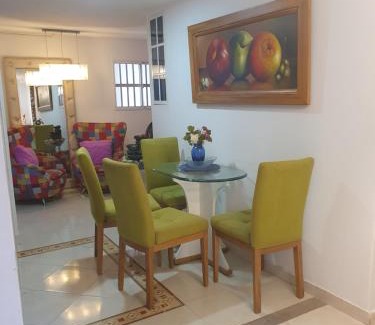 Comuna 4 House | Hotel Cra17a21a avenida 22 cerca a escenario deportivos iglesias y clinicas
