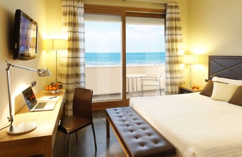 Giulianova Hotel | Hotel Cristallo