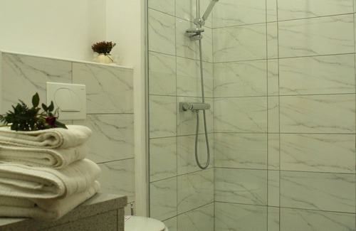 Petrovac Hotel | Hotel Danica