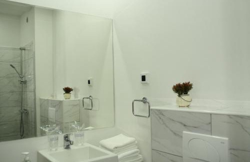 Petrovac Hotel | Hotel Danica