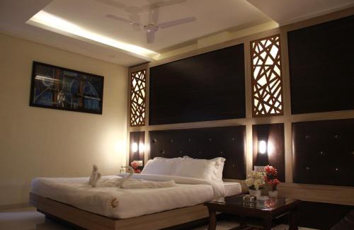 Bhopal Hotel | Hotel Dayal Shree Paradise