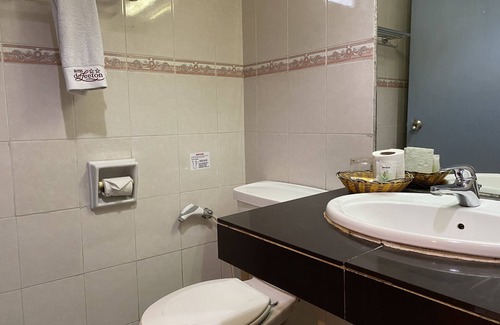Downtown Kota Kinabalu Hotel | Hotel DeLeeton