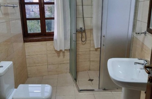 Berat Hotel | Hotel Demaj