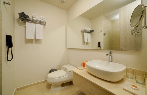 Alto Prado Hotel | Hotel Dorado Plaza Alto Prado