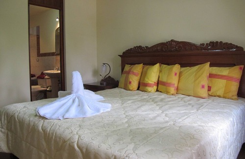 Characato Hotel | Hotel Dos Reynas