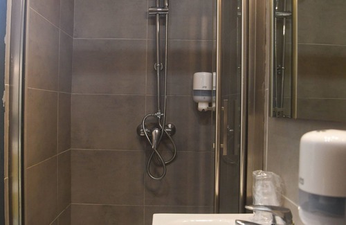Bastia Hotel | Hotel Du Palais Bastia Centre