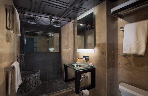 Governor's Walk Hotel | Hotel Duval, Autograph Collection