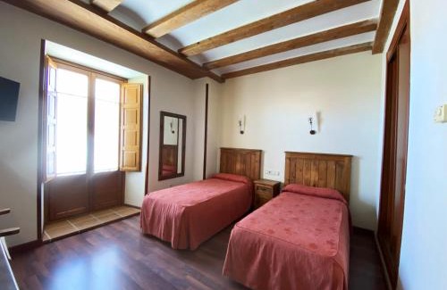 Old Town of Avila Hotel | HOTEL EL RASTRO - Palacio Duque de Tamames -