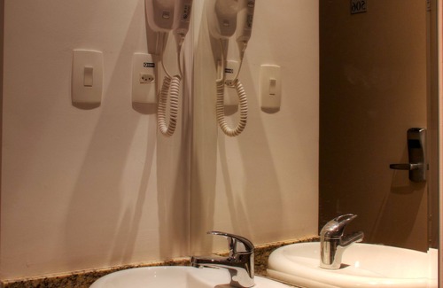Sao Jose dos Campos Hotel | Hotel Ema Palace