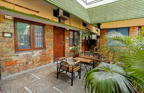 Paltan Bazaar Hotel | Hotel Embassy