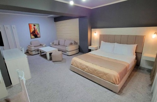 Pogradec Hotel | Hotel Enkelana