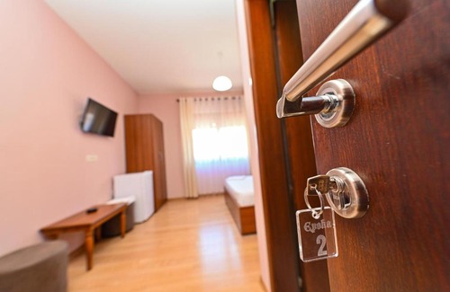 Shkoder Hotel | Hotel Epoka