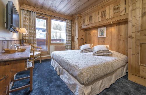 Meribel Centre Hotel | Hotel Eterlou