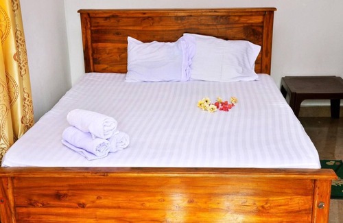 Anuradhapura Hotel | Hotel Flamingo