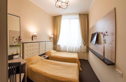 Shevchenkivs'kyi District Hotel | Hotel Florida