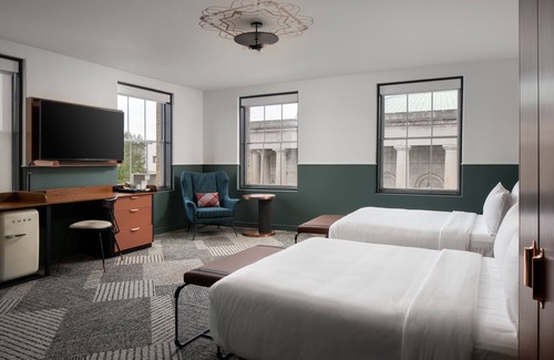 Macon Hotel | Hotel Forty Five, Macon, a Tribute Portfolio Hotel