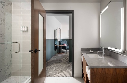 Macon Hotel | Hotel Forty Five, Macon, a Tribute Portfolio Hotel