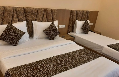 Sanand House | Hotel Fun Park Sanand