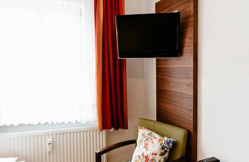 Rothenburg Old Town House | Hotel-Gasthof Goldener Greifen