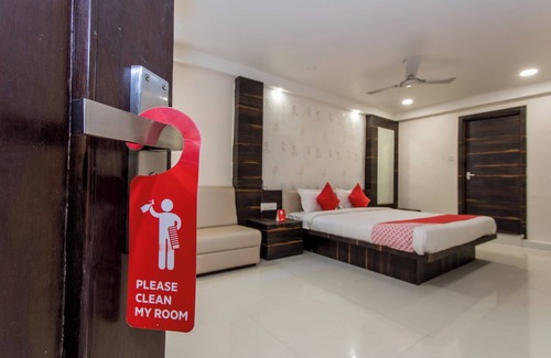 Indore Hotel | Hotel Galaxy