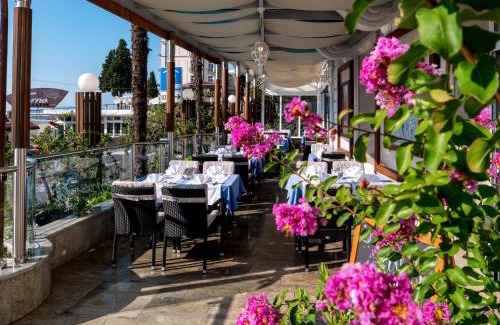 Opatija Hotel | Hotel Galeb
