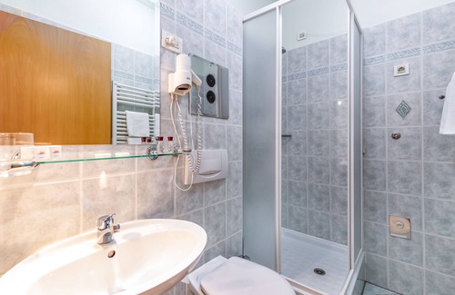 Opatija Hotel | Hotel Galeb