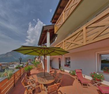 Molveno Hotel | Hotel Garnì Villanova