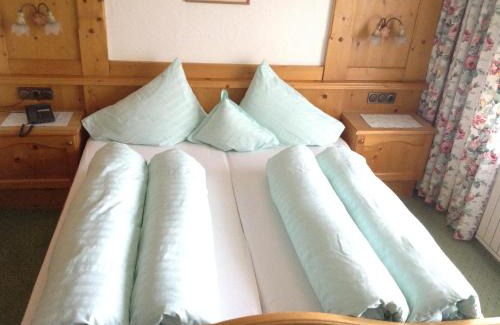 Seefeld in Tirol House | Hotel Garni Almhof